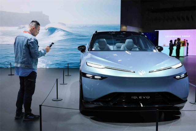 新闻配图7-大众汽车品牌ID. EVO.jpg