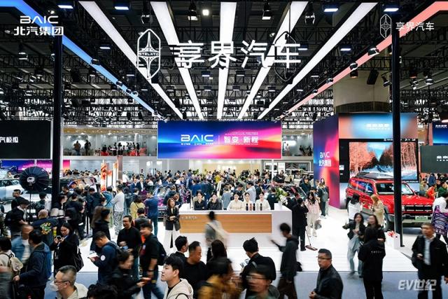 22133357b3ad767fbb9755.jpg ZM00917.jpg