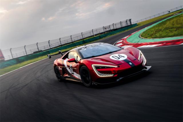 22162225491a023ce41475.jpg 02-仰望U9X以496.22km-h的极速成绩刷新全球汽车极速纪.jpg