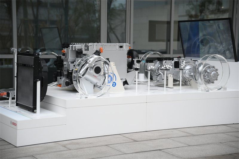 1321494089e31740861081.jpg 超级重卡解决方案.jpg