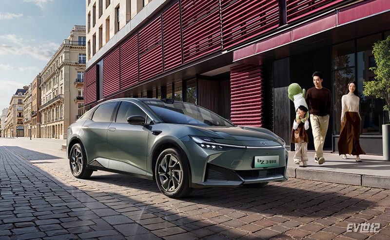 021609126d58f46e3b4217.jpg image005.jpg