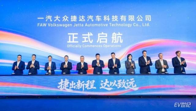 19104755038d7f8dc54643.jpg image002.jpg