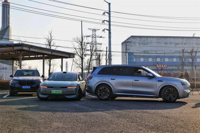 231705181a7386b16c9568.jpg 7de64c881b9d54afeb2abeaf26bcc1ef.jpg