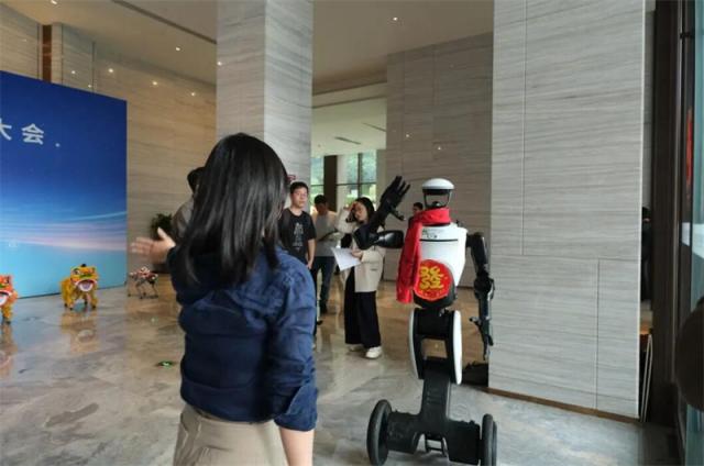 2623350911f00518ad3287.jpg 图片2.jpg