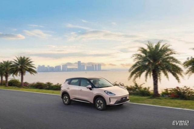 15160917b01aff90471751.jpg image014.jpg