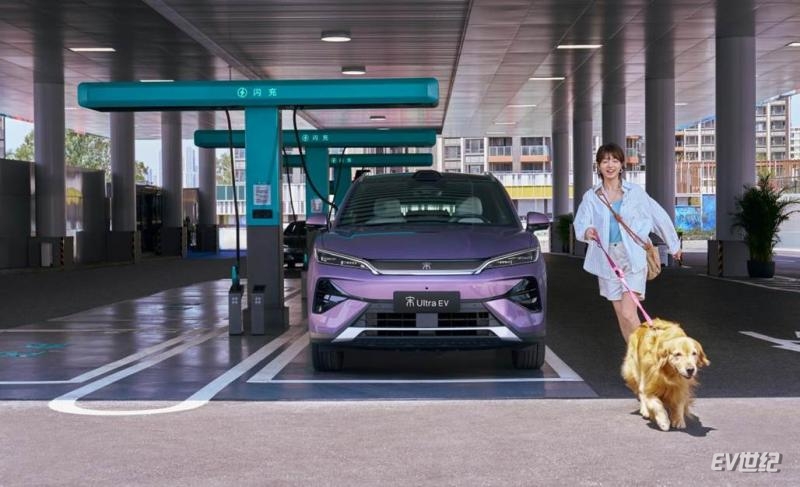 26224058a15448460d5172.jpg image006.jpg