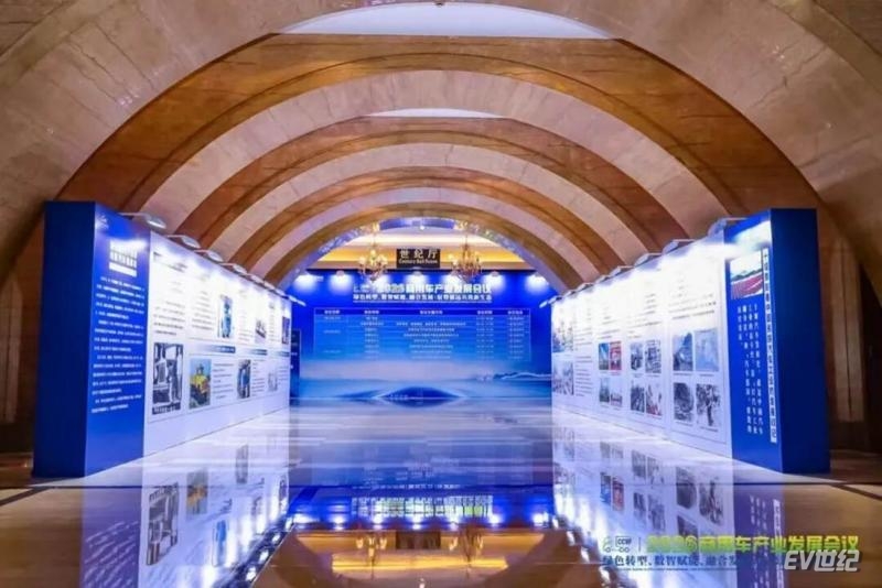 272132162b573c7fa24097.jpg image040.jpg