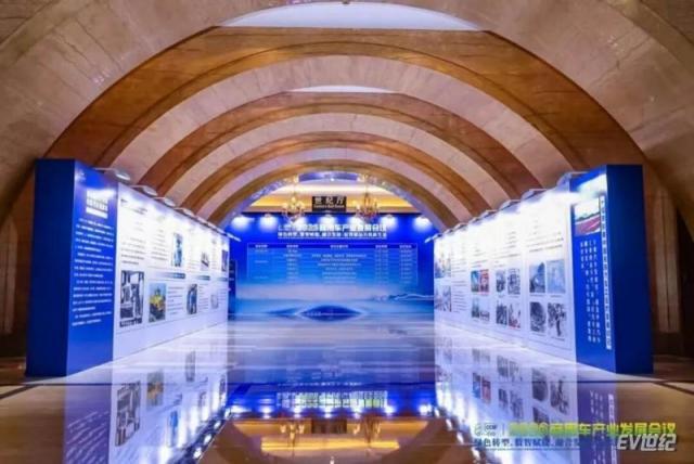 272132162b573c7fa24097.jpg image040.jpg