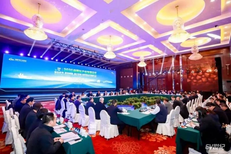 27220518287b44df5e1793.jpg image010.jpg