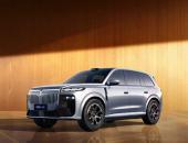 896线四激光+后排双享零重力座椅！岚图泰山X8抛出双倍王炸