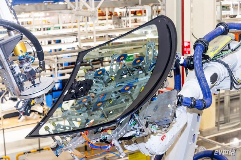 08200608ec52aa37d25776.jpg image008.jpg