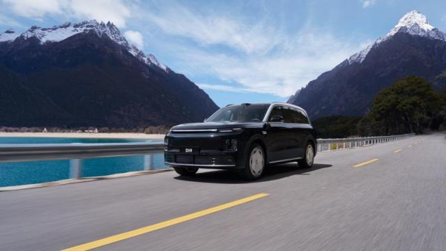 16215941c402f5d3866333.jpg 路跑4_副本.jpg