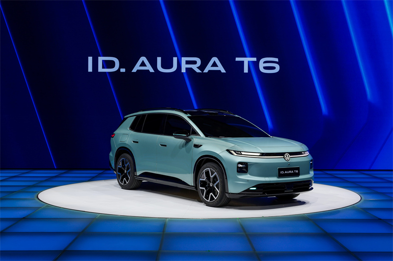 ID. AURA T6.jpg